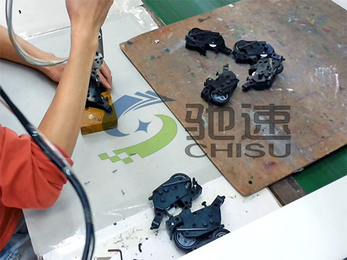 手持式锁螺丝机对塑料玩具的锁付